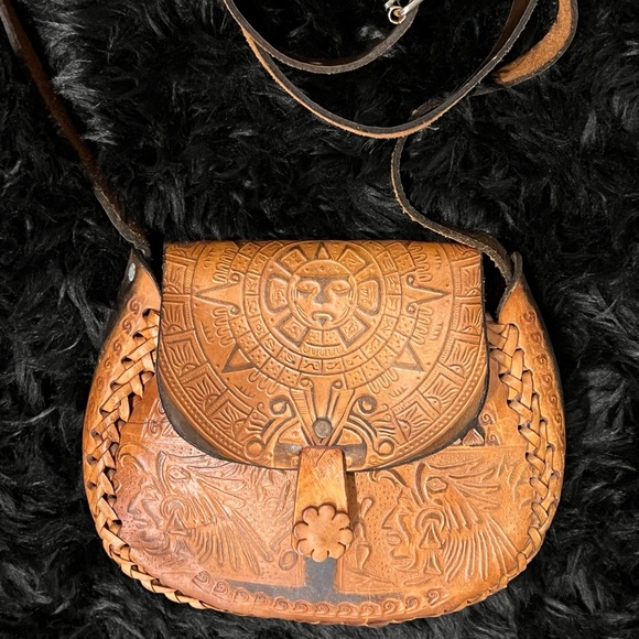 Vintage Tooled‎ Leather Mini Crossbody Bag - Picture 9 of 15